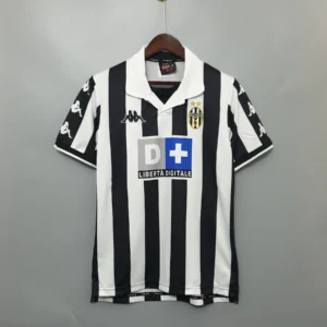 Juventus 1999/00 Home Kit