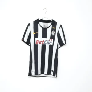 Juventus 2010/11 Home Kit